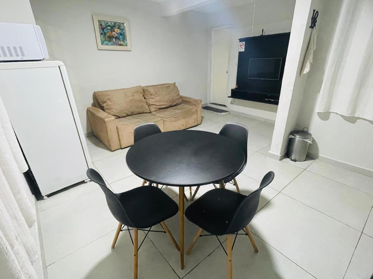 Casa Fundos Eco City 03 Simples E Confortavel Com 2 Quartos E Garagem Curitiba Eksteriør bilde