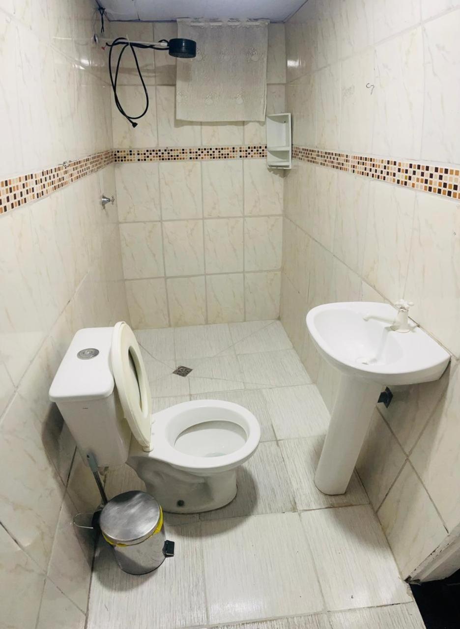 Casa Fundos Eco City 03 Simples E Confortavel Com 2 Quartos E Garagem Curitiba Eksteriør bilde
